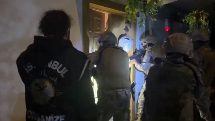 Bakan Yerlikaya: 'Şahinler Çetesi' Çökertildi