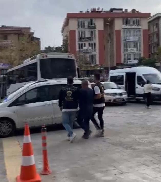Bakırköy'de Tartıştığı Adamı Zıpkınla Bacağından Vuran Şüpheli Tutuklandı