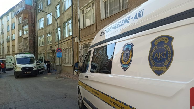 Tartıştığı Annesini Öldürdü