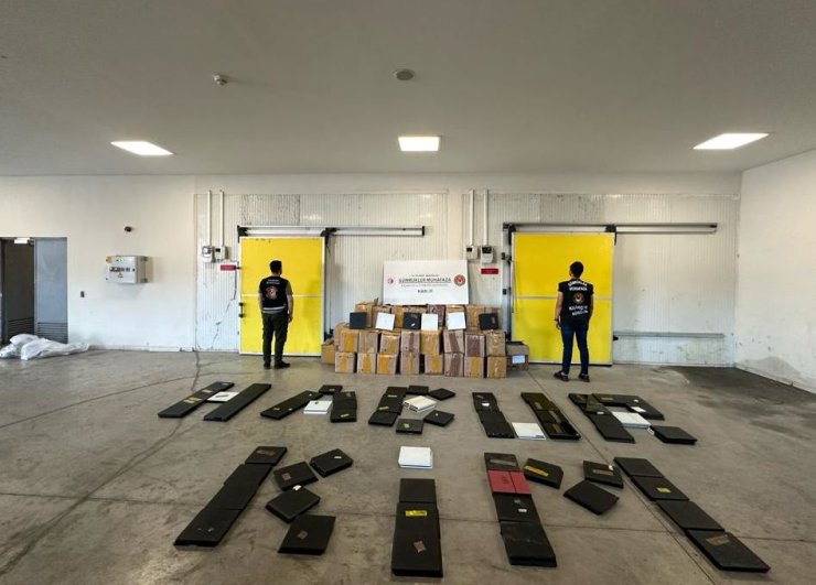 Habur Ve Türkgözü'nde 28 Milyon Liralık Kaçak Eşya Ele Geçirildi
