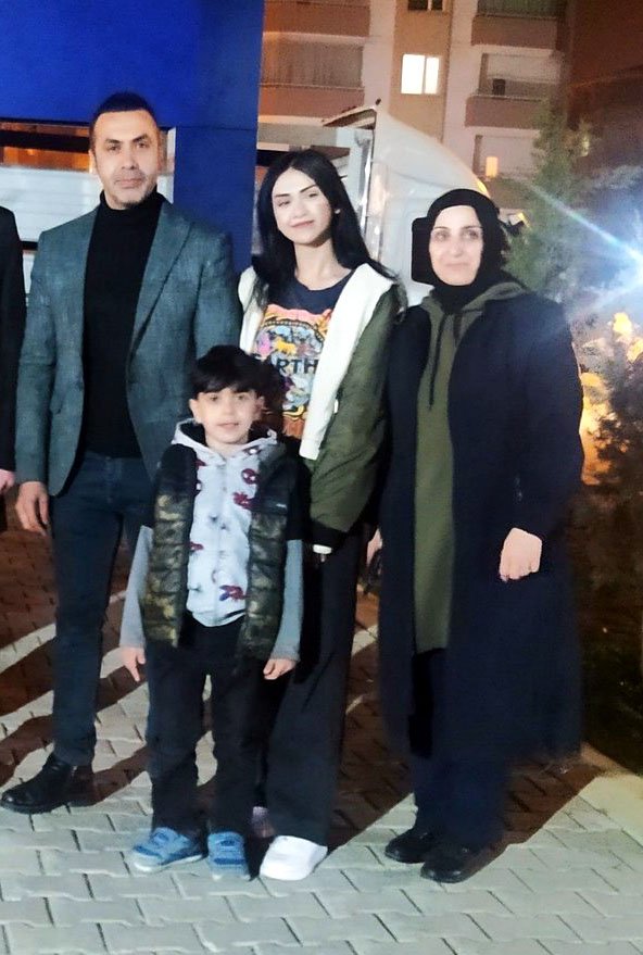 Ağrı'da Kamyon İle Otomobil Çarpıştı; 2 Ölü, 2 Yaralı (2)