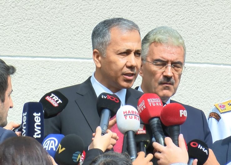 Emniyet Genel Müdürlüğü'ne Bombalı Saldırı Girişimi: 1 Terörist Kendini Patlattı (9)