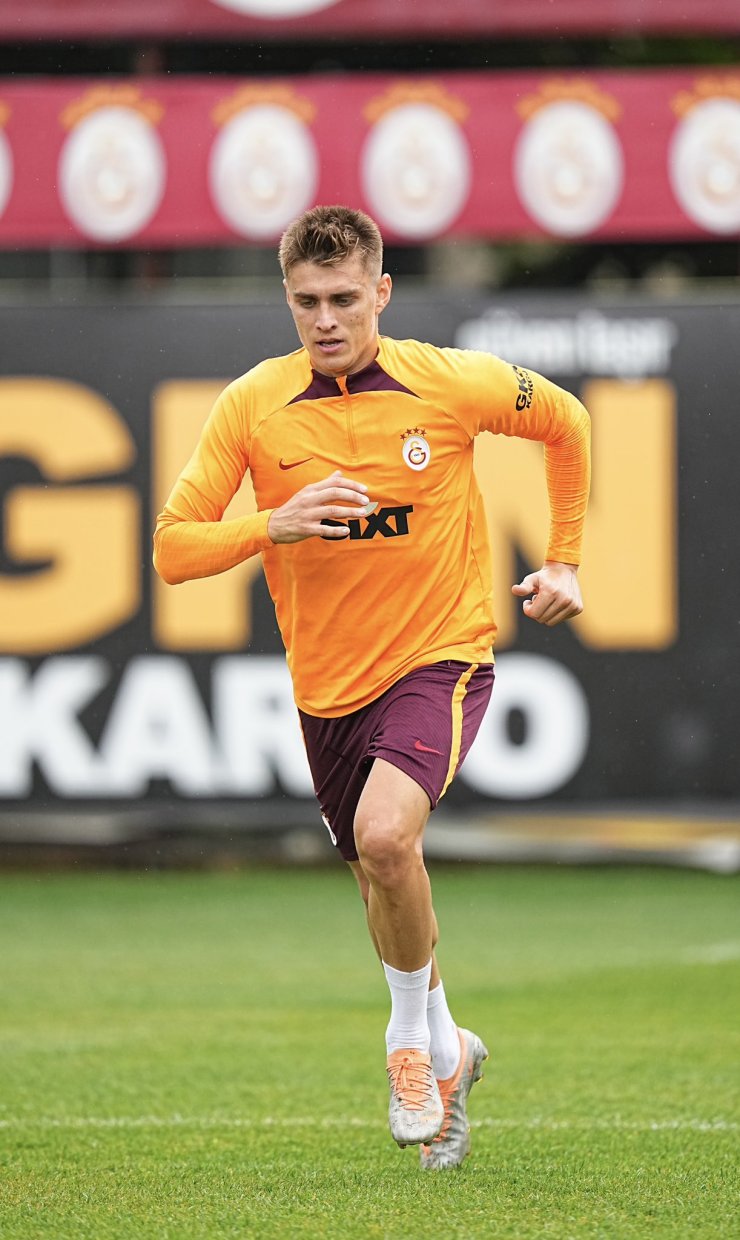 Galatasaray, Manchester United Hazırlıklarına Ara Vermeden Başladı