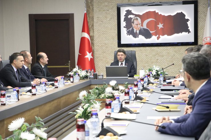 Bakan Tunç: Olay Tüm Boyutlarıyla Araştırılıyor