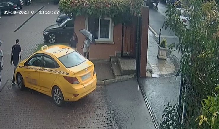 Çekmeköy'de 13 Yaşındaki Kız Çocuğunu Takside Taciz İddiası