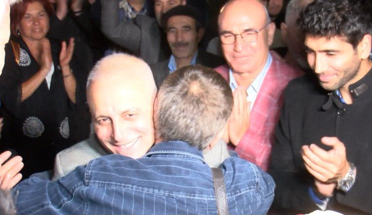 Merdan Yanardağ Cezaevinden Çıktı