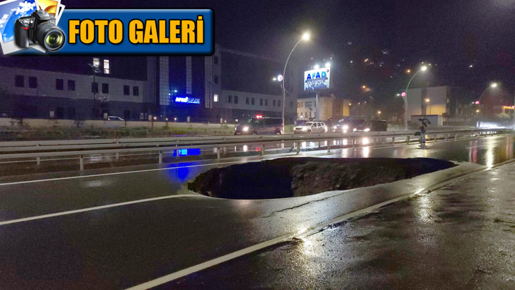 rizede-etkili-olan-siddetli-yagislar-sonrasinda-rize-guneysu-karayolunda-cokme-meydana-geldi.jpg