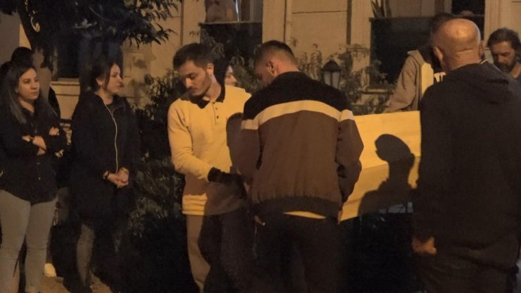 Avcılar'da Annesiyle Birlikte Yaşayan Kadın Banyoda Ölü Bulundu