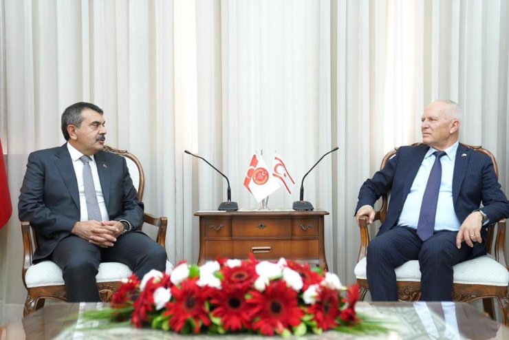 Bakan Tekin, Kktc Cumhuriyet Meclisi Başkanı Töre İle Görüştü