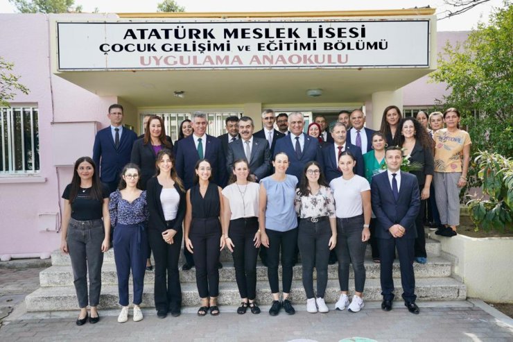 Bakan Tekin, Kktc’de Atatürk Meslek Lisesi Ve Uygulama Anaokulu’nu Ziyaret Etti