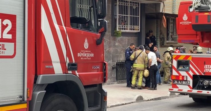 Esenler'de Çıkan Yangında 2 Yaşındaki Çocuk Hayatını Kaybetti-1