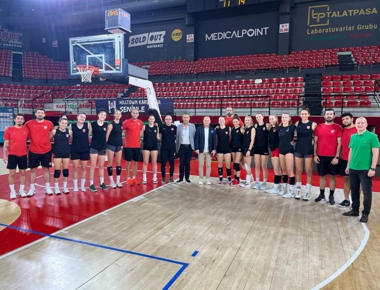 Karşıyaka'da Voleybol Çatlağı