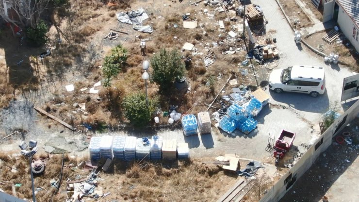 Beş Asırlık Tarihi Yapının Restorasyonu Yarım Kaldı; Çevresi Depoya Döndü