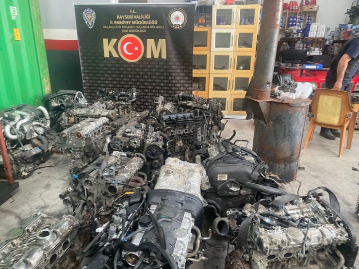 Kayseri'de Kaçak Otomobil Motoru Operasyonu: 1 Gözaltı