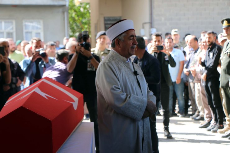 Şehit Uzman Çavuş Recep Parlak, Son Yolculuğuna Uğurlandı