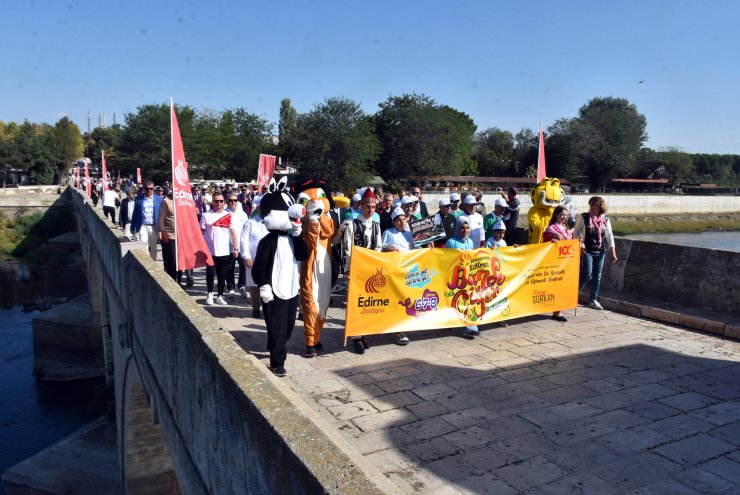 Edirne'de Bando Ve Ciğer Festivali'nde 2'nci Gün; Rekorluk Tava Önünde Konser