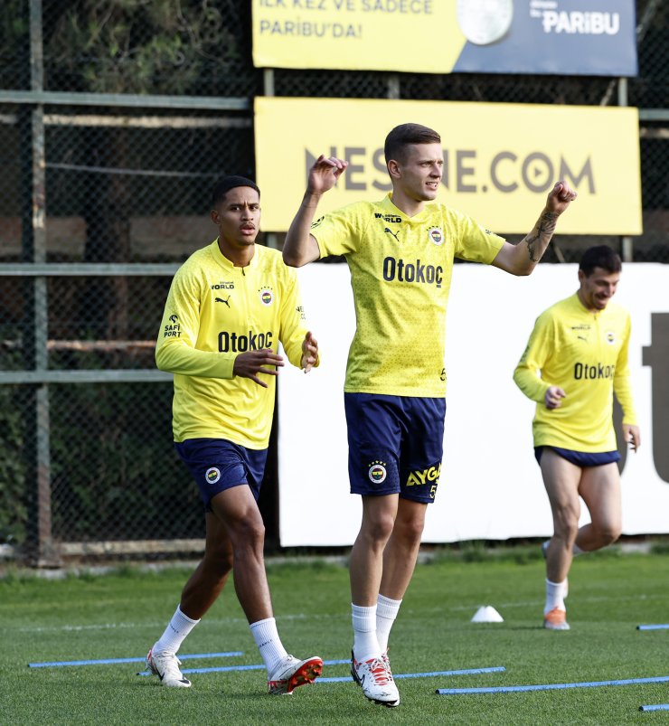 Fenerbahçe'de Kasımpaşa Maçı Hazırlıkları Tamamlandı