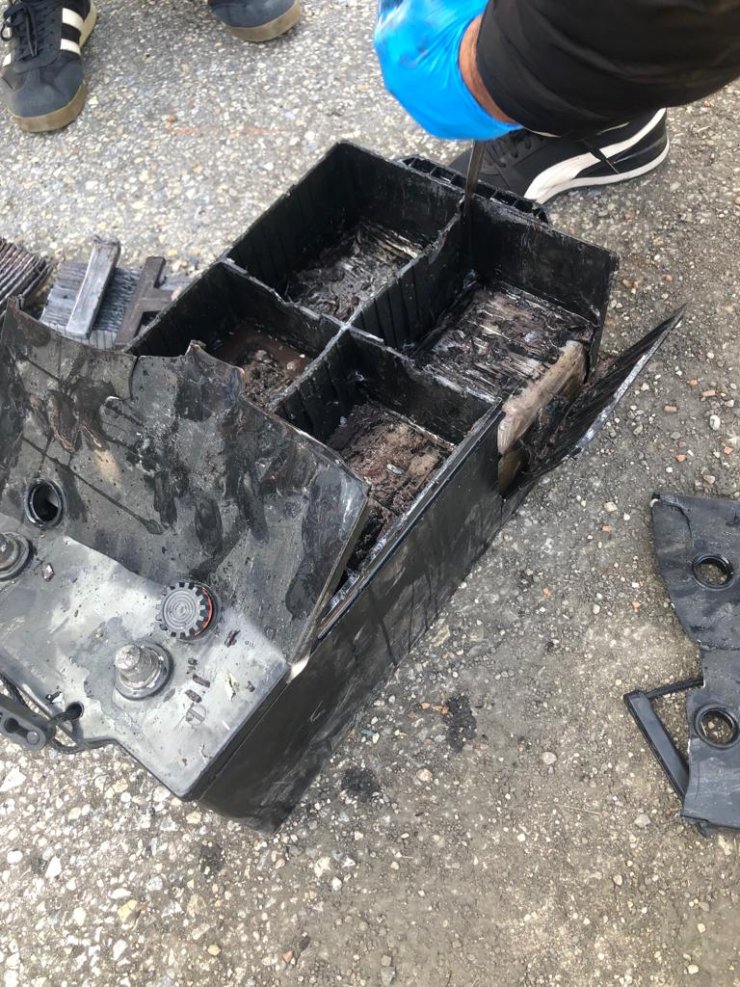 'Pako' İle Aramada Tır'ın Aküsüne Gizlenen Uyuşturucu Bulundu