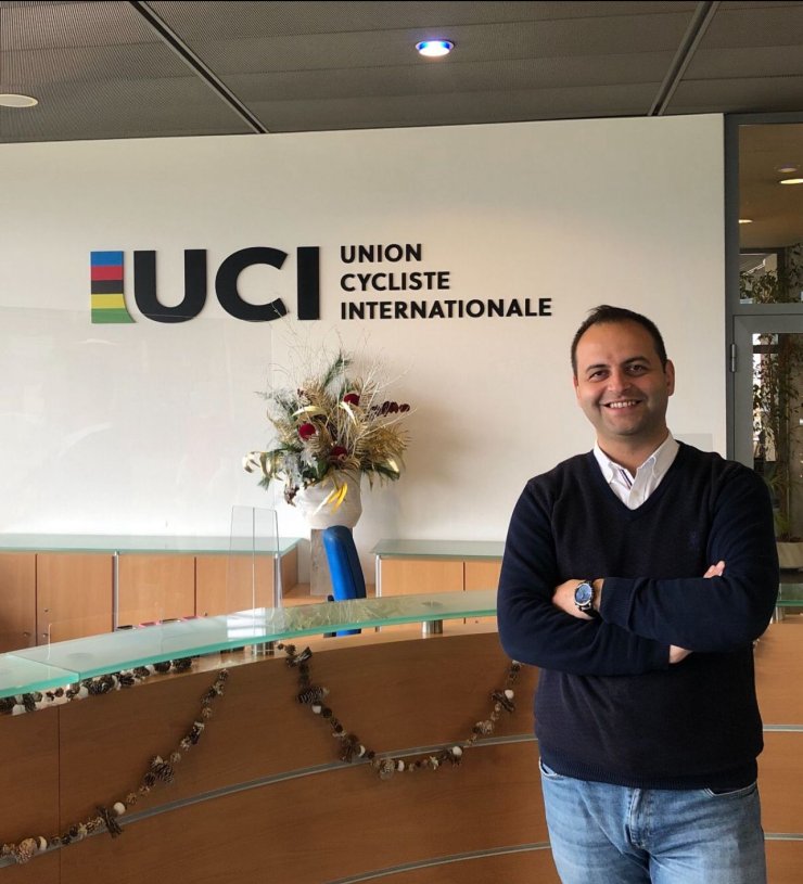 Koray Cantez, Türk Bisiklet Tarihinde İlke İmza Attı