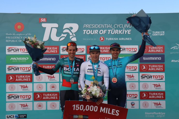58. Cumhurbaşkanlığı Türkiye Bisiklet Turu'nun Üçüncü Etabını Alexey Lutsenko Kazandı