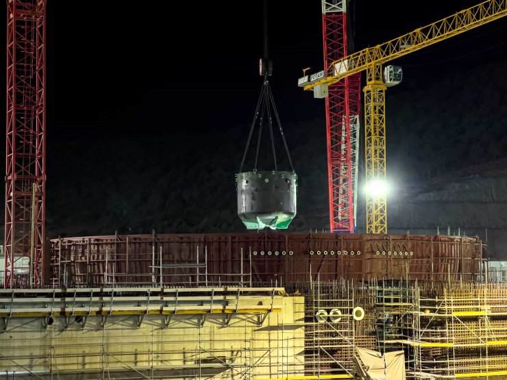 Akkuyu Ngs'nin 4'üncü Ünitesinde Kor Tutucunun Kurulumu Tamamlandı