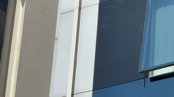 Ataşehir’de Dilan Polat’a Ait Polikliniğe Silahlı Saldırı