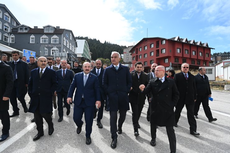 Bakan Ersoy: Uludağ'ı Eski Işıltılı Günlerine Geri Getireceğiz