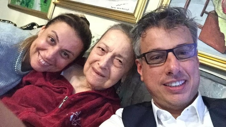 istanbul-il-saglik-muduru-prof-dr-kemal-memisoglunun-annesi-emekli-ogretmen-nuran-memisoglu-87-yasinda-hayatini-kaybetti-4.jpg