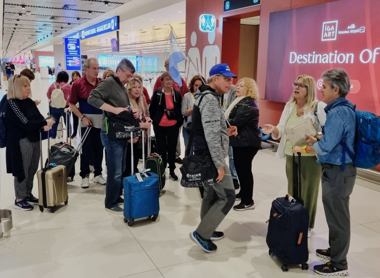 Tel Aviv'den Kalkan Son Uçaklar İstanbul'a İndi