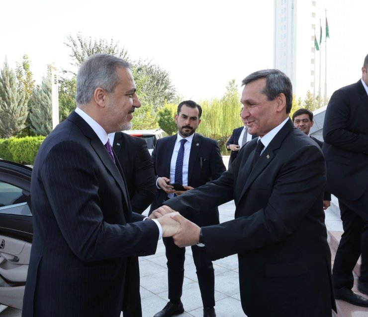 Bakan Fidan, Türkmenistanlı Mevkidaşıyla Görüştü