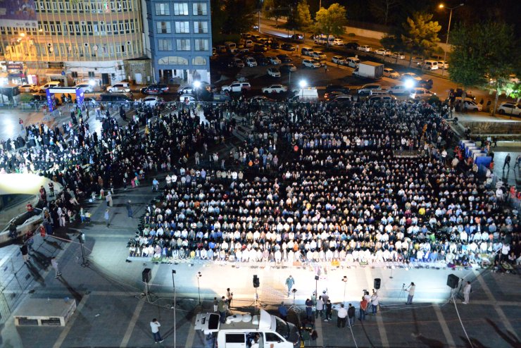 Diyarbakır'da Filistinliler İçin Gıyabi Cenaze Namazı