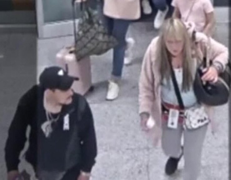 Havalimanında Bedeninde Uyuşturucu Tespit Edilen 5 Yolcuya Gözaltı