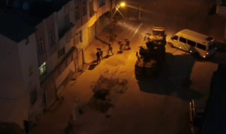 'Kahramanlar' Operasyonlarında 27 Terör Örgütü Üyesi Yakalandı