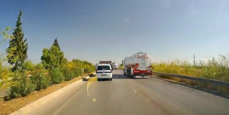 Manisa'da Makas Atan Sürücüye Tepki