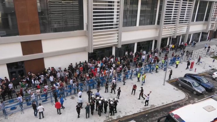 Olaylı Elazığspor - Batman Petrolspor Maçında, 28 Taraftara Adli İşlem