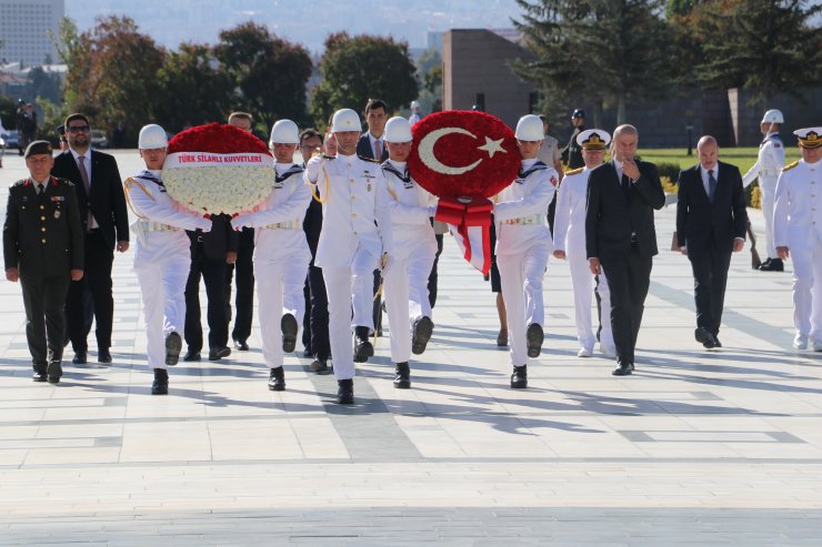 6'ncı Cumhurbaşkanı Fahri Korutürk Mezarı Başında Anıldı