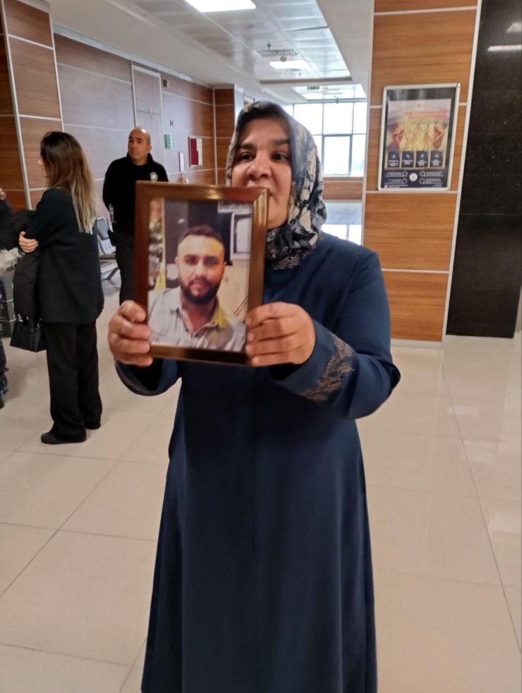 Eski Nişanlısının 1 Kardeşini Öldürüp, Diğerini Yaralayan Sanığa Müebbet Ve 10 Yıl Hapis Cezası