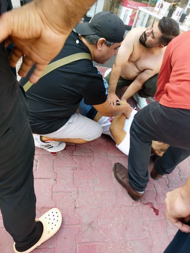 Mağazaya Silahlı Saldırıda Patron Öldü, Çalışanı Yaralandı