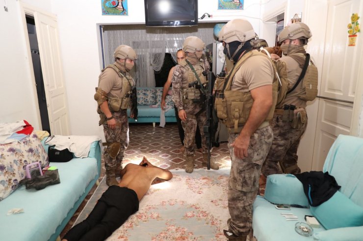 Mersin'de 'Torbacı' Operasyonu: 35 Gözaltı