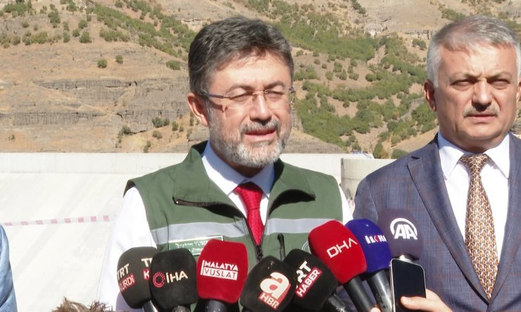 Bakan Yumaklı: Türkiye'de Devasa Yapılar Artık Yüzde 100 Milli Olarak Yapılıyor