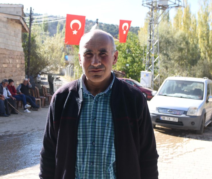 Teröristlerin Şehit Ettiği Veterinerin Babası: Bin Evlat Kazandım