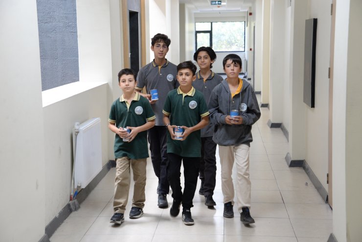 Diyarbakır'da Liselilerden Filistinli Akranlarına 'Destek' Kumbarası