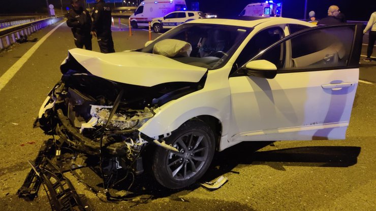 Sultangazi'de 3 Araç Çarpıştı: 2'si Ağır 9 Yaralı