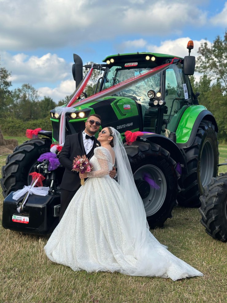 Traktör, Gelin Arabası Oldu