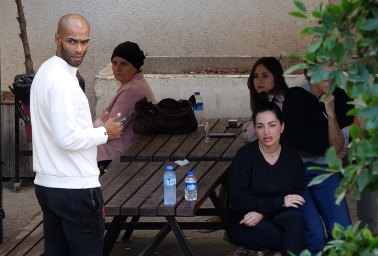 Antalyasporlu Naldo'nun Yoğun Bakımdaki Oğlu, Yaşam Savaşını Kaybetti (2)