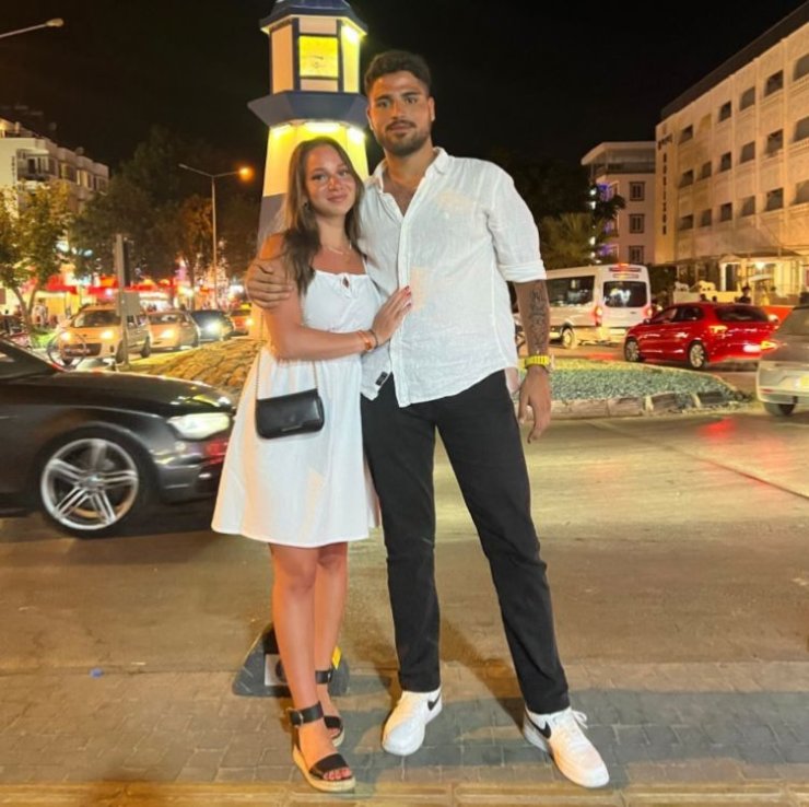 Kadıköy'deki Laf Atma Cinayeti : "Süpriz Yapmaya Geldim, Şimdi Toprağa Veriyorum"