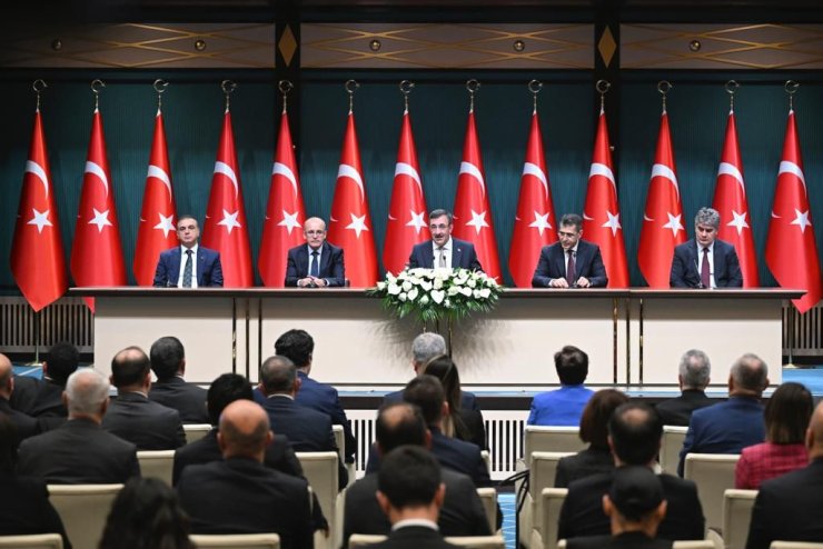 Cumhurbaşkanı Yardımcısı Yılmaz: Ekonomik Büyümenin Yüzde 4,4 Olarak Gerçekleşmesini Öngörüyoruz