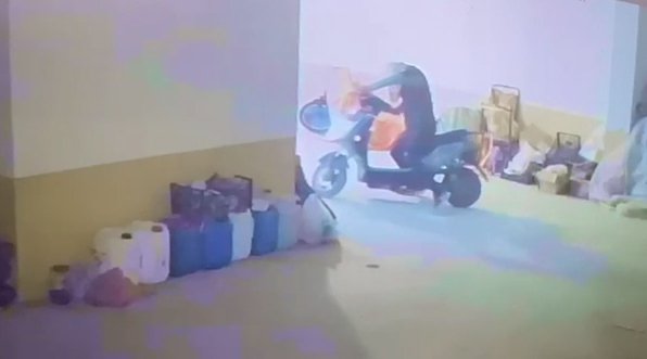 Hırsızlık Suçundan 25 Kaydı Vardı, Hırsızlıktan Tutuklandı