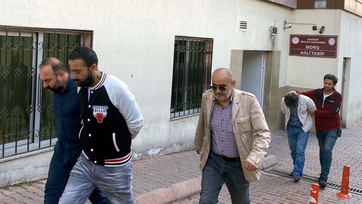 Kayseri'de Bıçaklı Kavga: 1 Yaralı, 2 Gözaltı