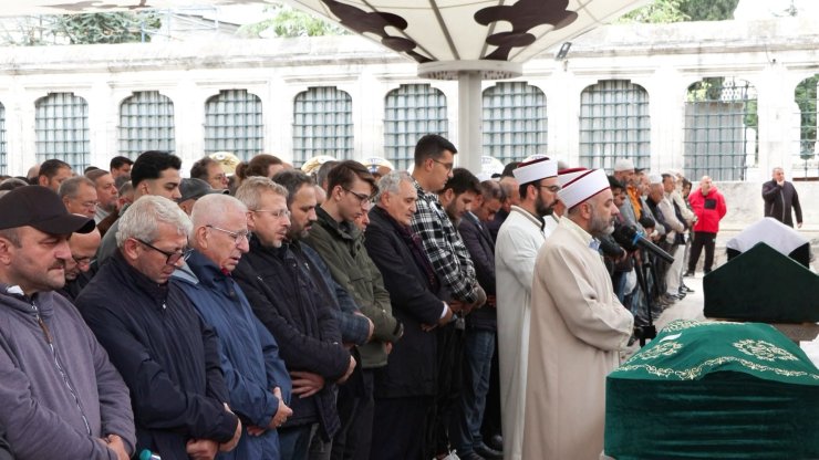 Ayasofya Ve Fatih Camilerinde Filistin'de Hayatını Kaybedenler İçin Gıyabi Cenaze Namazı Kılındı